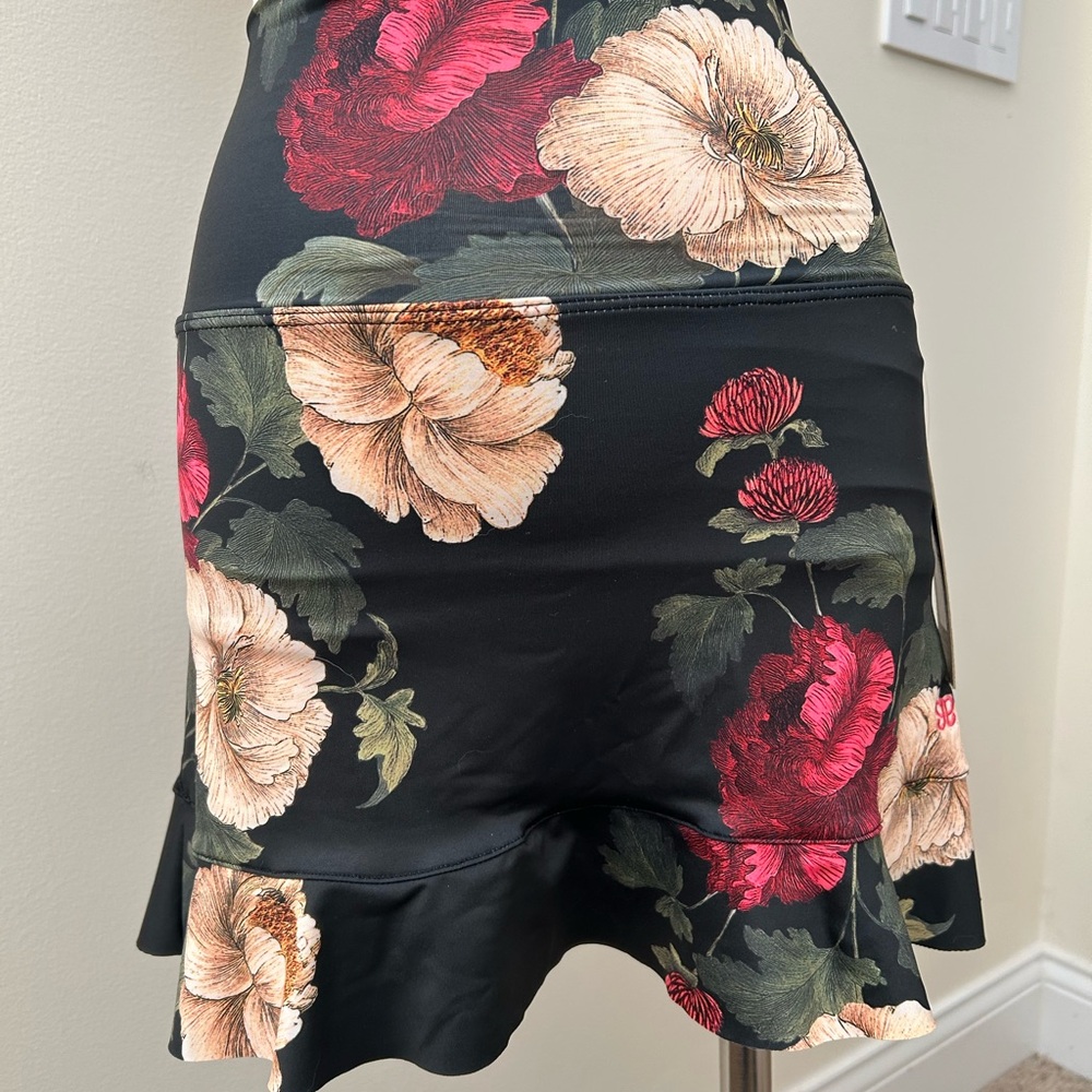 Albion XS (extra small)Victoria High-Waisted Swimskirt
